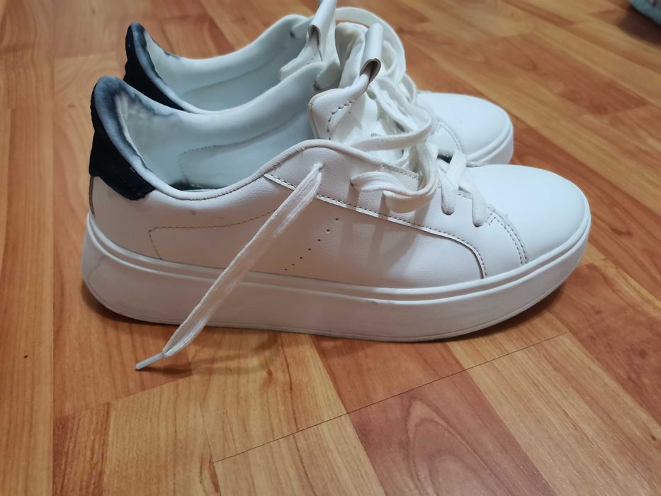 Pull&Bear, încălțăminte casual, tenisi, marimea 39