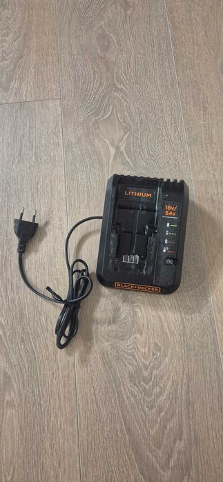 Бързо зарядно BDC2A + 2 батерии Black & Decker Power Connect 18V 2.0Ah