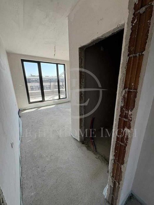 Продава се Тристаен апартамент в Пловдив, Тракия - 118 кв.м за 1694 €/кв.м - Снимка #1