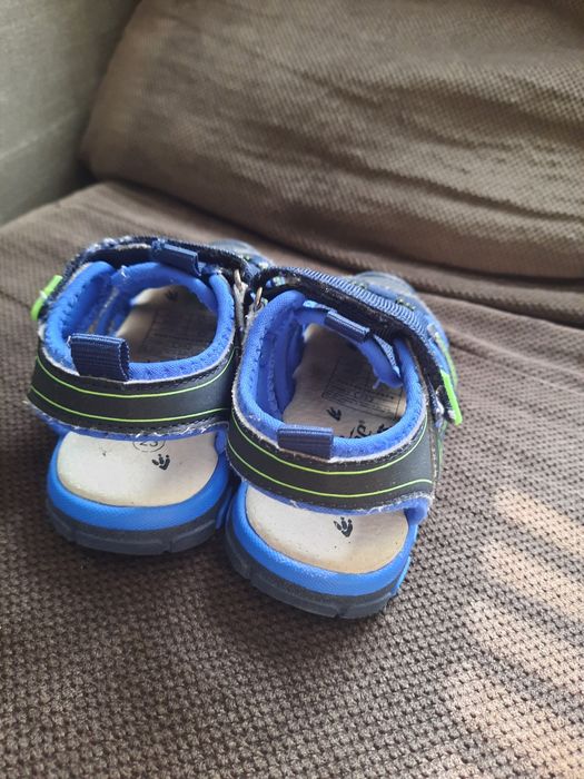 Нови НМ сандали 22 н-р и Сrane 23 н-р