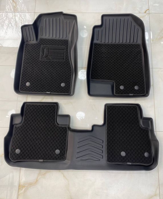 Tepe polik rezika gilam