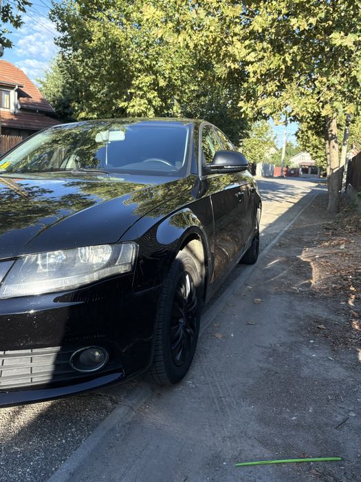 Vand Audi A4 B8 2009