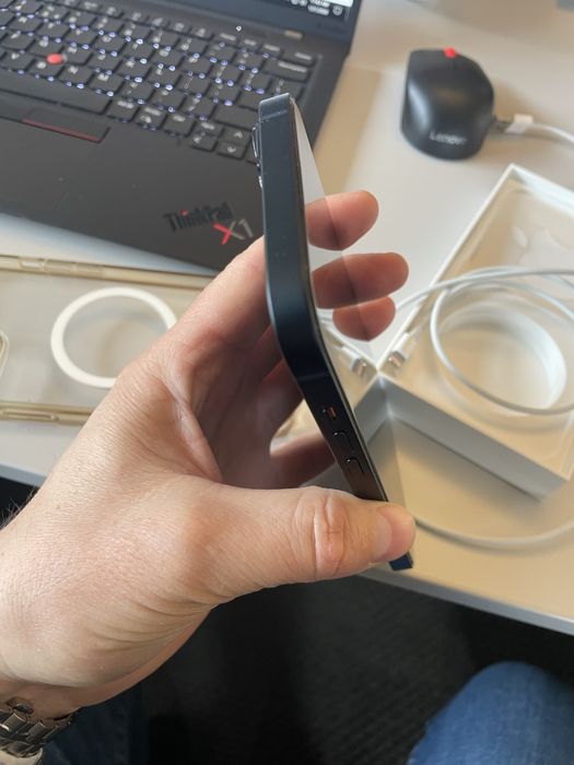 Vand urgent Iphone 14 plus impecabil