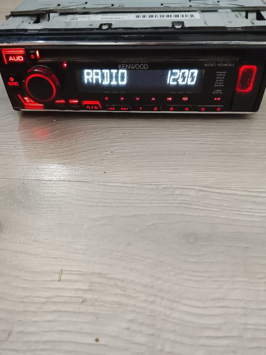 Автомагнитола колонки