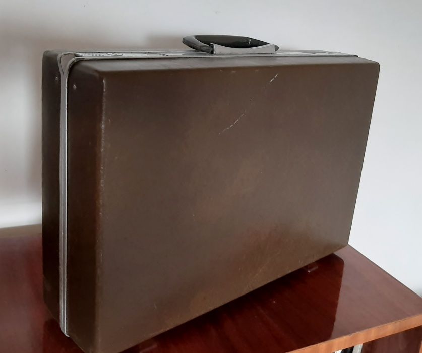 vand diplomat Samsonite din metal, colectie