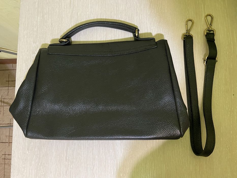 Кожаный женский портфель