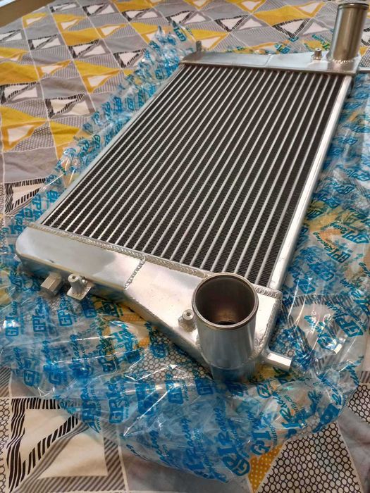 Интеркулер за Audi A3/S3 8P,TT,TTS;VW Golf 5 GTI,Golf 6 GTI,Scirocco3