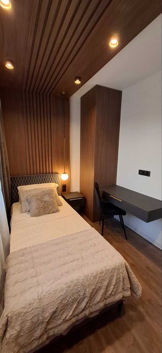 Продава се Тристаен апартамент в София, Надежда 2 - 75 кв.м за 2400 €/кв.м - Снимка #2