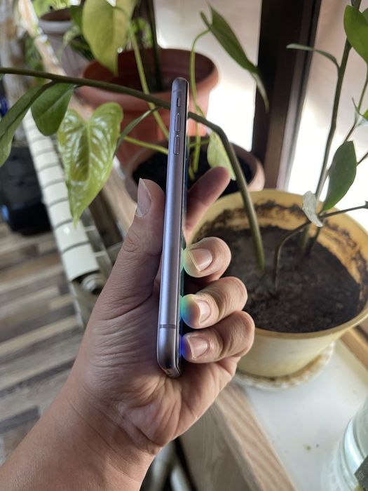 В продаже Айфон 11/128Gb