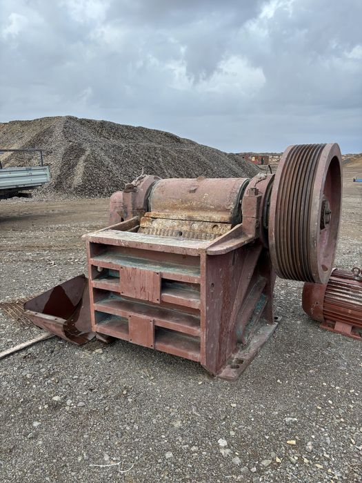 Щековая дробилка СМД 108