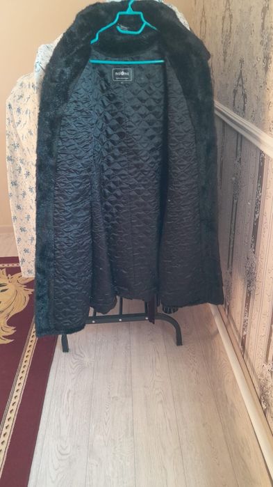 Шуба размер ( L)