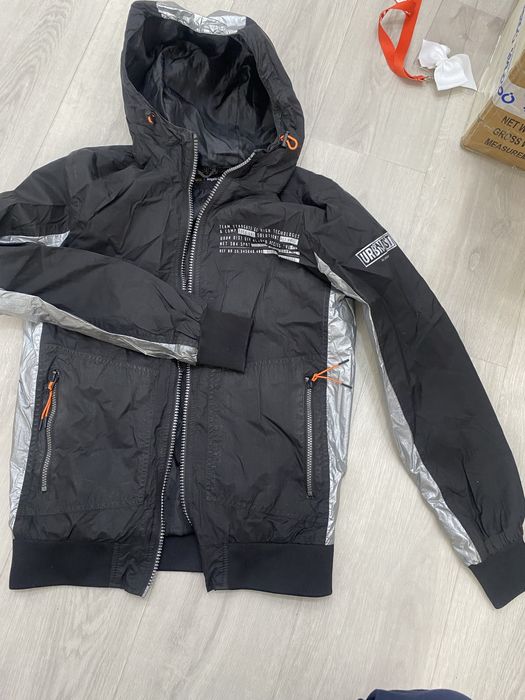 Ветровка для подростка