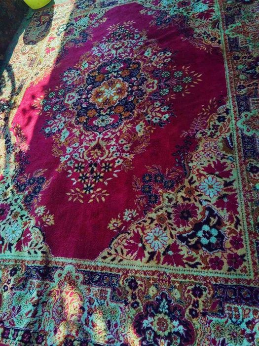 Автентични килимите и Черги