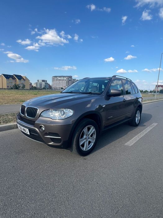 Bmw x5 e70 facelift  3,0d.   Fara motor si cutie