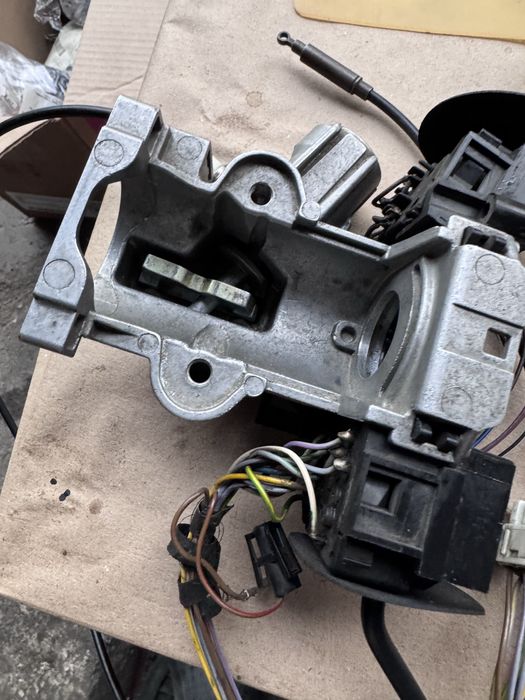 Замок зажигания bmw e36,34