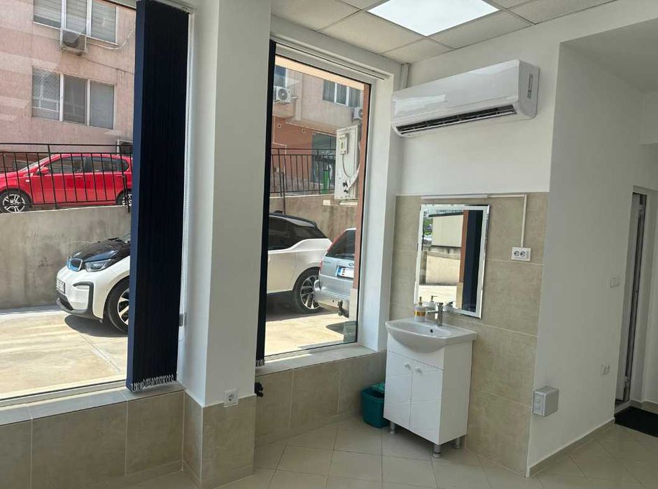 Дава се под наем Магазин в Варна, Възраждане 1 - 60 кв.м за 1000 € - Снимка #3