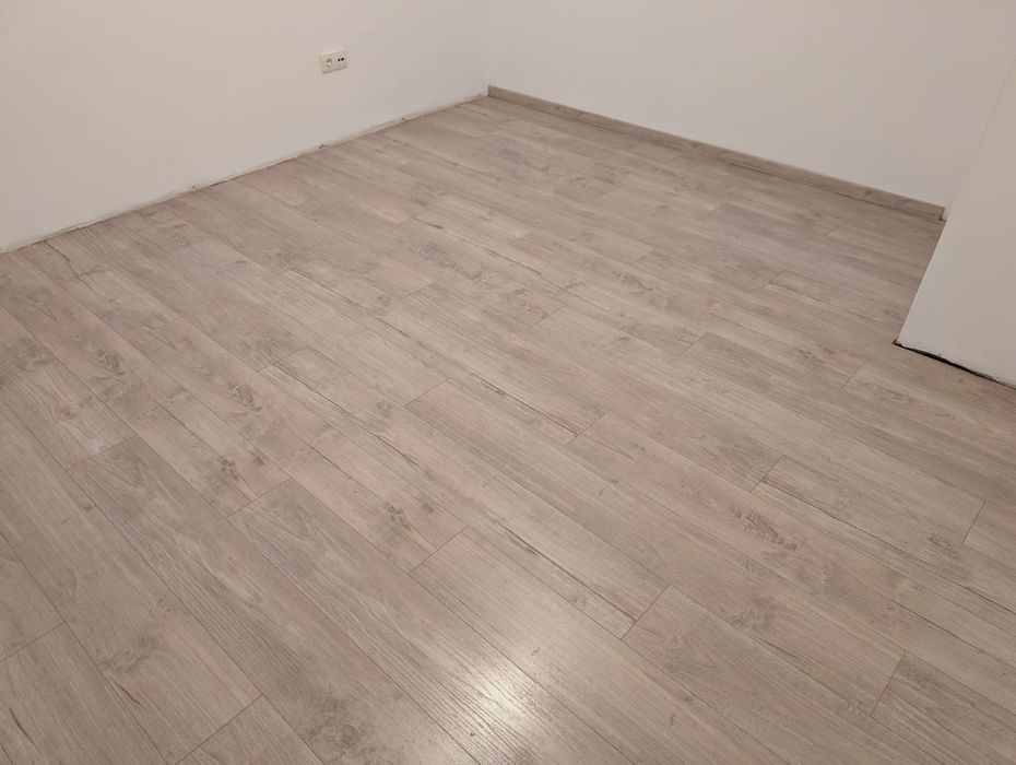 Parchet laminat grej