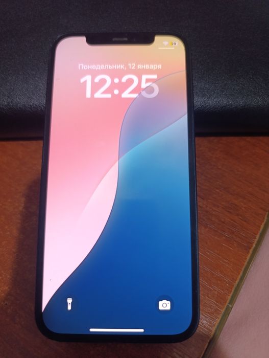 Продам обменяю айфон 12 64/79%