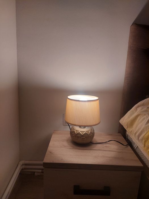 Veioza în stare foarte buna Dedeman