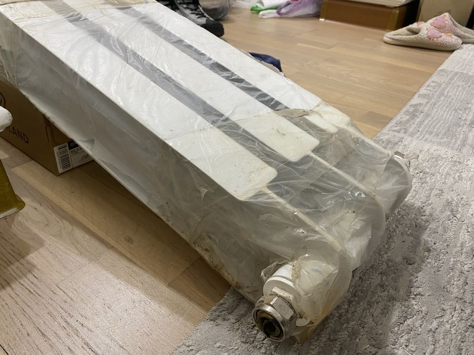 Батарея новая алюминивый