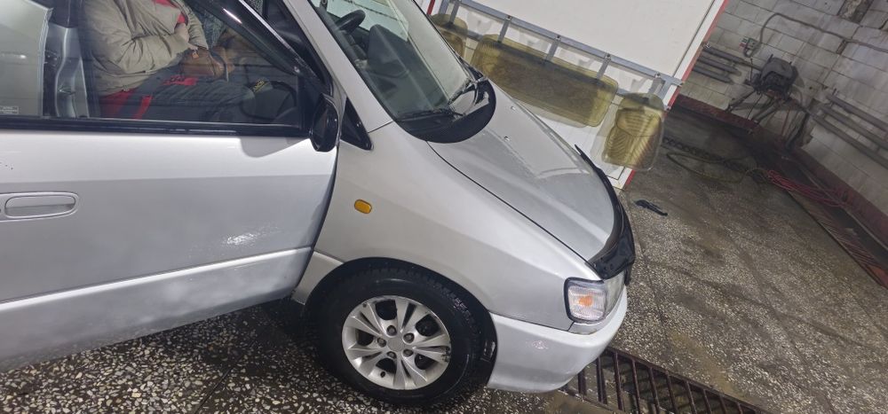 Продам тоету пикник