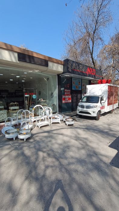 ту́й ва фотиха сарпо сандиклар ва бешик ва молёяр мошина