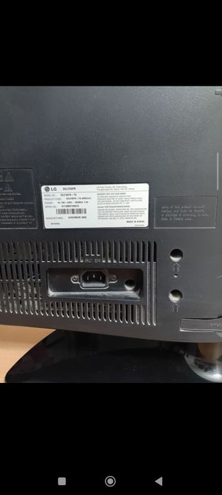 Телевизор LG в хорошем состоянии