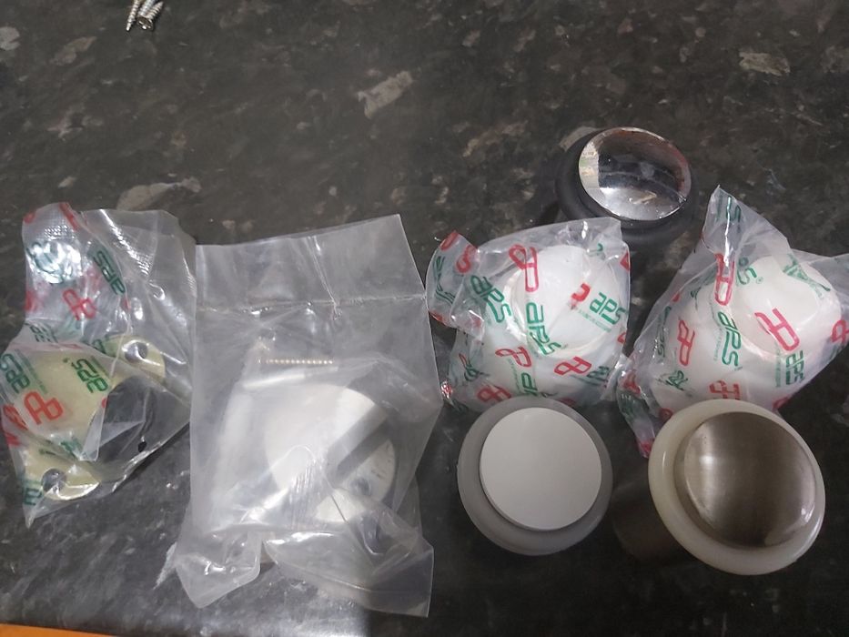 Ограничитель дверные