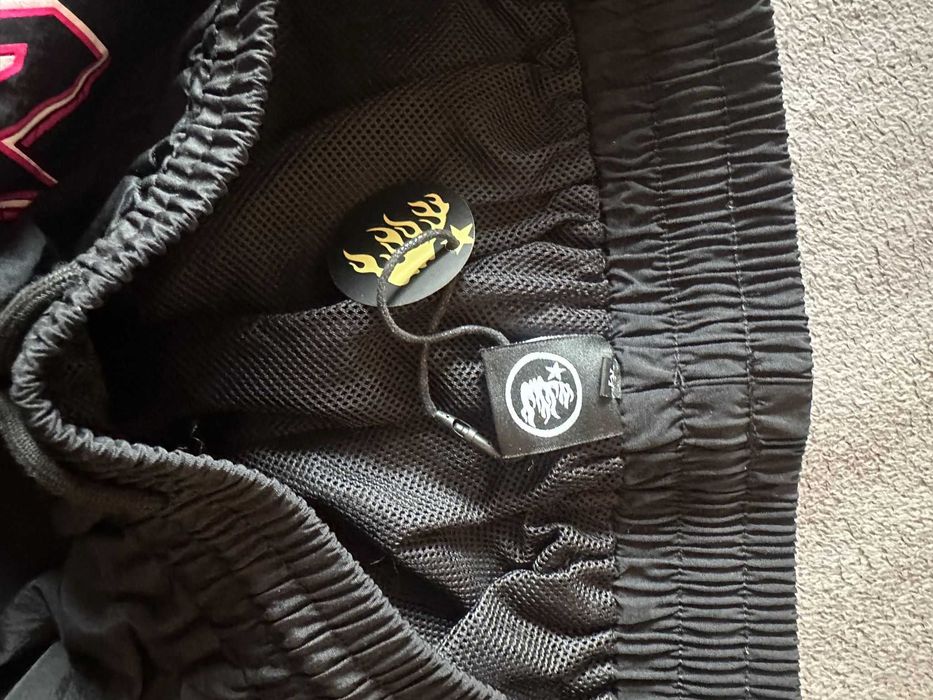 Pantaloni Scurti Hellstar
