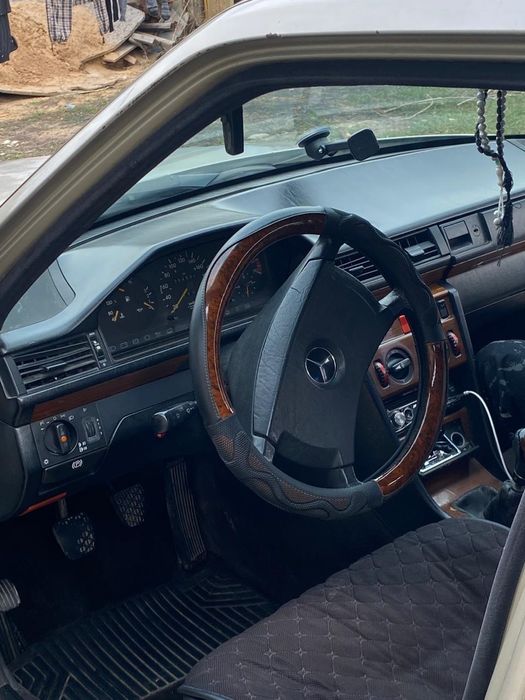 Продам Mercedes 230