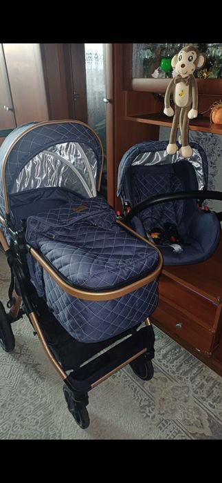 Продам детскую коляску