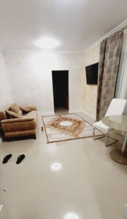 De inchiriat 2 camere Apartament studio Garsoniera