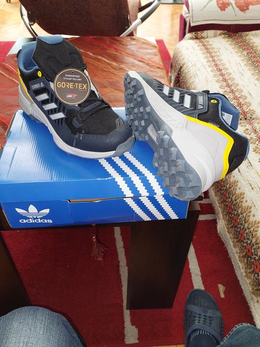 Маратонки Adidas Terrex