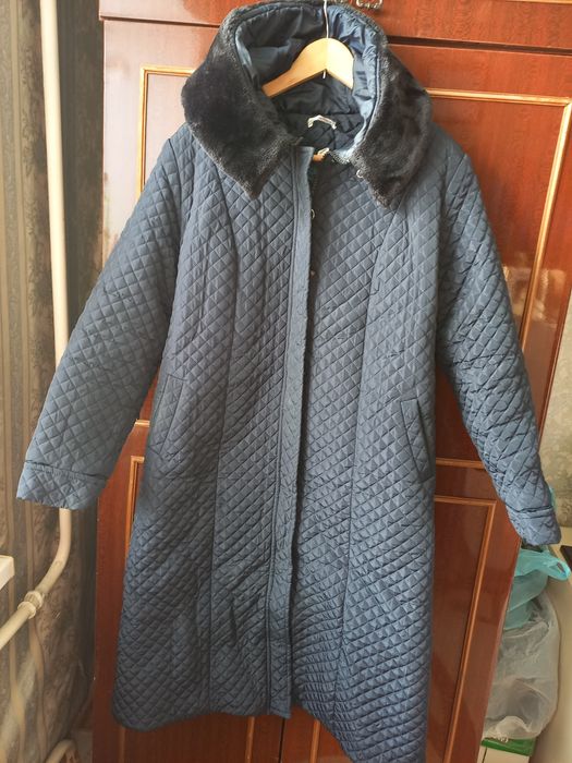 Продам зимнее, женское пальто