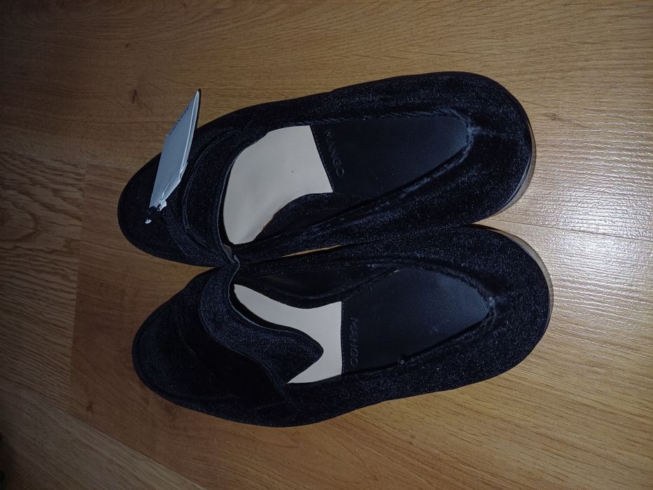 Велурени обувки Mango 36, НОВИ- с етикет