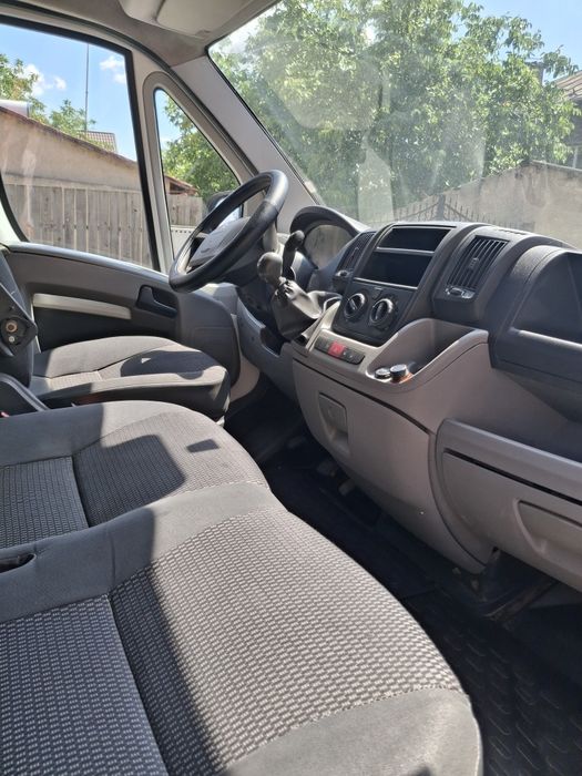 Citroen jumper 7locuri an 2009