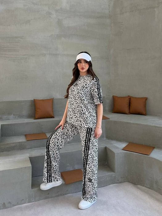 Дамски екипи  S M L XL- Guess,   Adidas