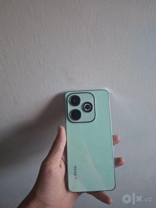 Infinix Hot 40i srochno sotiladi
Xotirasi:128 GB 
 RAM:4 GB
Rangi: koʻ