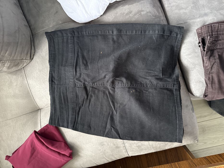 Подарявам дрехи