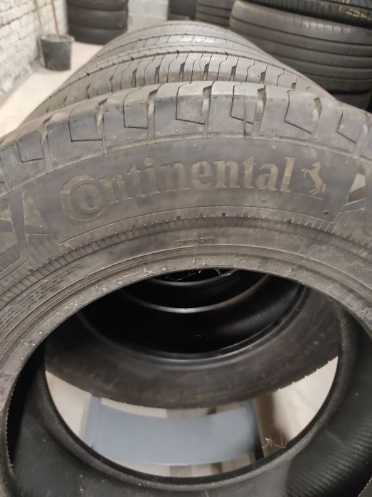 235/65/16c Continental