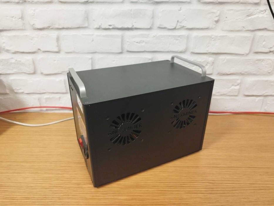 Anexminer ET3 300Mh 240W Ethereum Classic ASIC Miner / Копачка Майнър