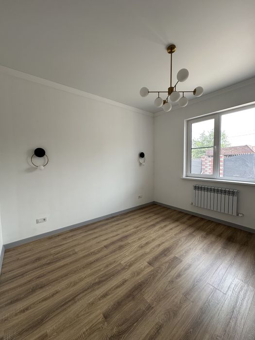 Отдельный дом, 5 комнат, 7сот.