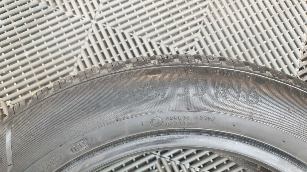 Гуми 2 броя всесезонни 205/55 /16 DOT 2019г