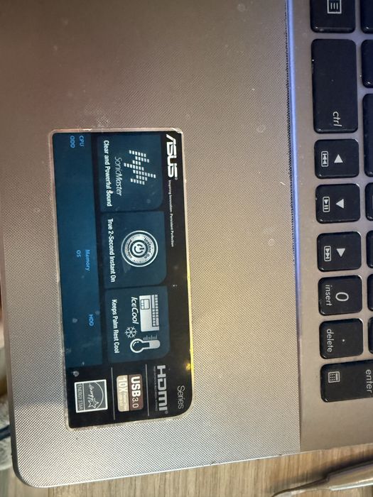 Laptop ASUS X550LA – Intel i5, SSD – 4 GB RA