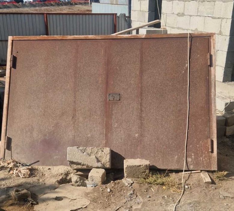 Гаражные ворота металлический