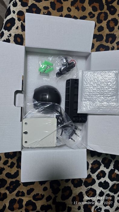 Camera supraveghere  wifi  35mp exterior 7 lentile  x 10 zoom