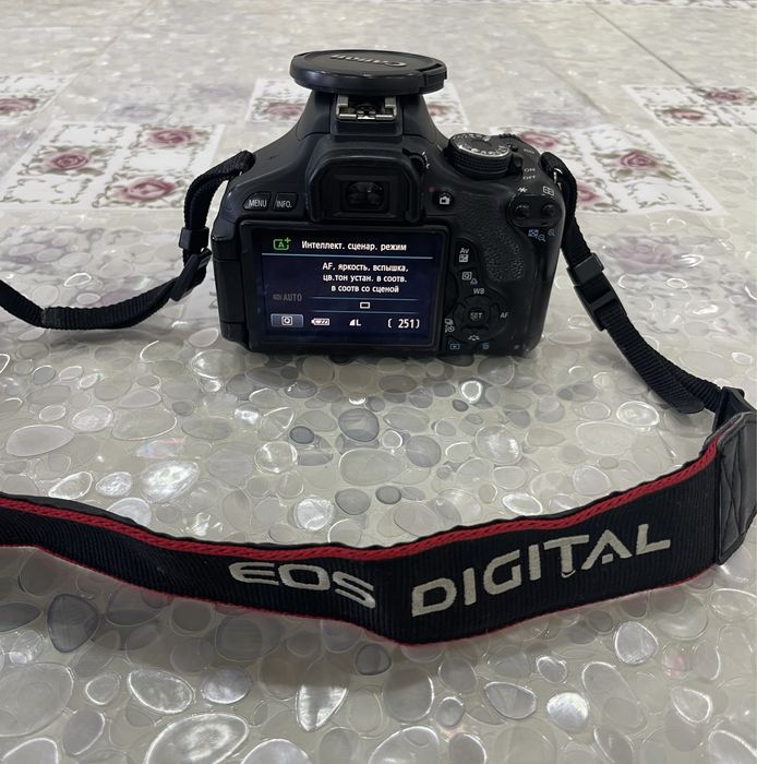 Продается фотоаппарат Canon EOS 600D