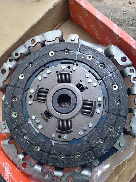 Продам сцепление Гранта