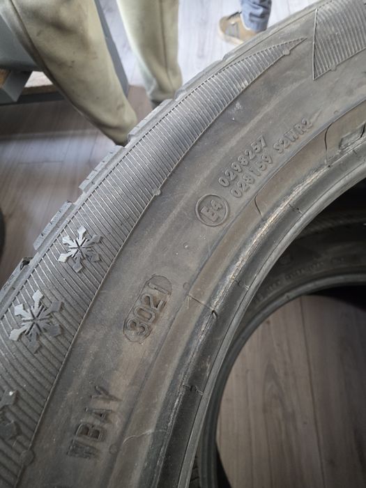 Anvelope iarna 245x45 R18