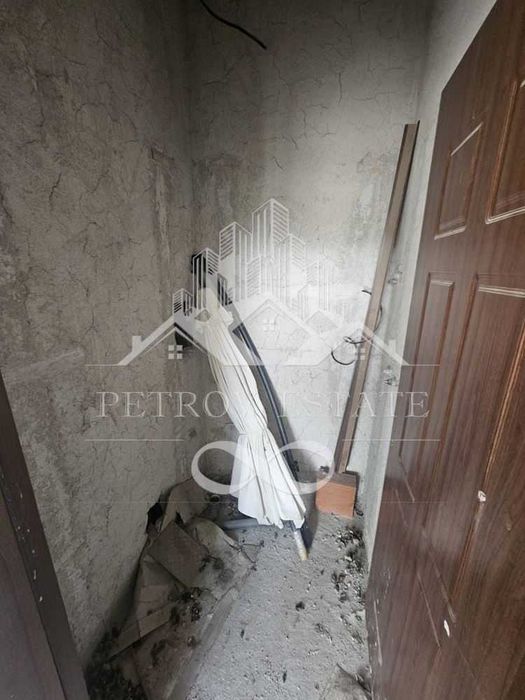 Магазин в широк център на Велинград